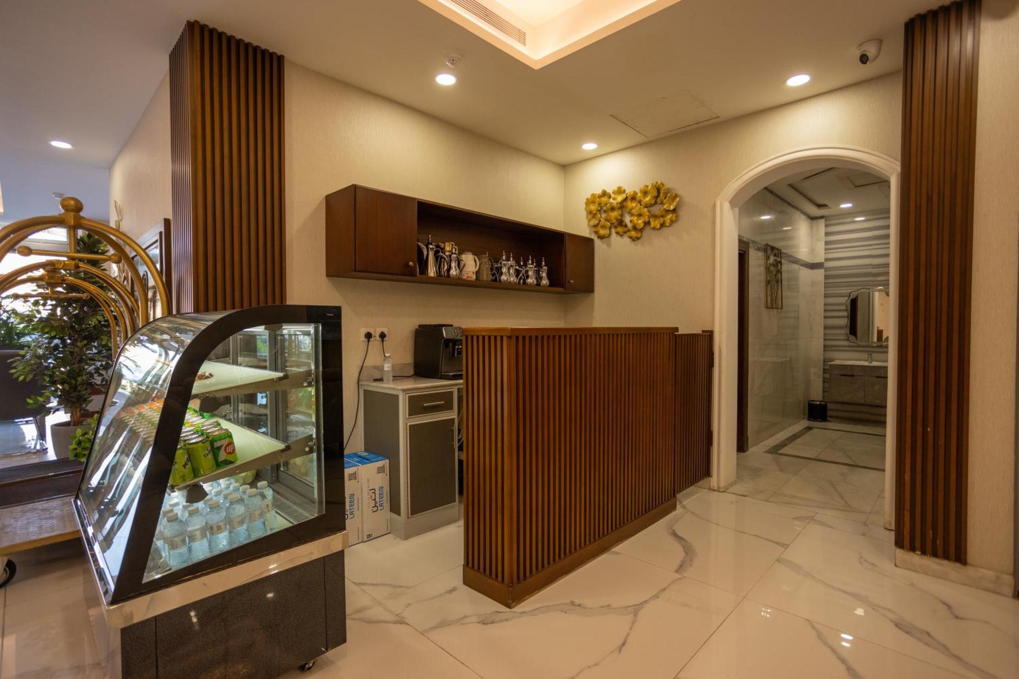 Laten Suites Andalus Mall Jeddah Exterior photo